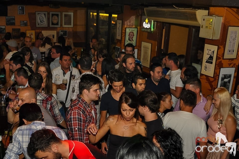 Petrecere de neuitat în Lord's Pub, Lord's Pub