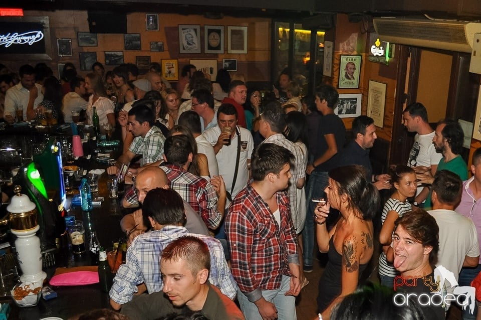 Petrecere de neuitat în Lord's Pub, Lord's Pub