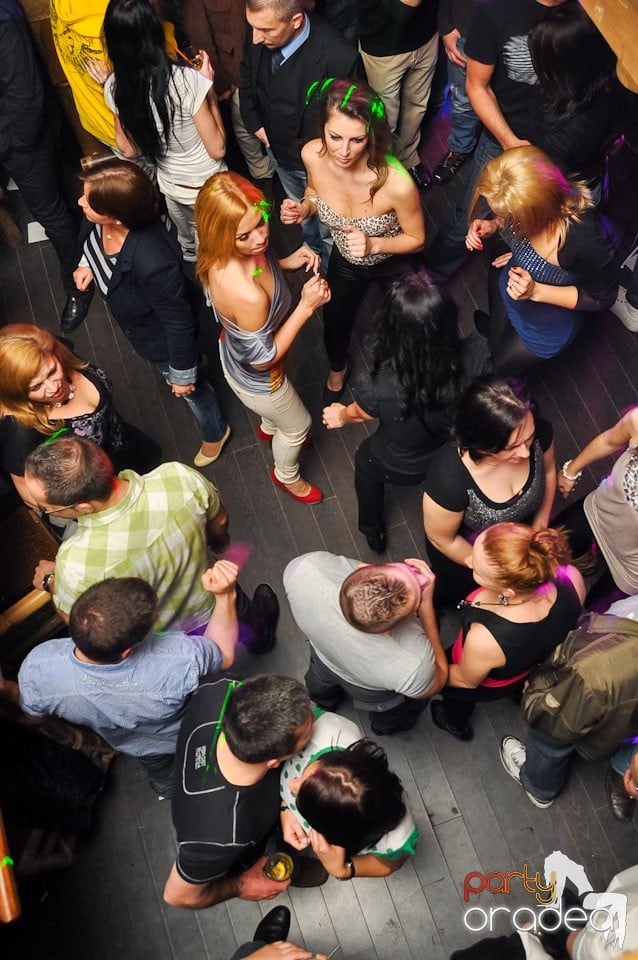 Petrecere de Paşti în Zulu Caffe, Zulu Caffe