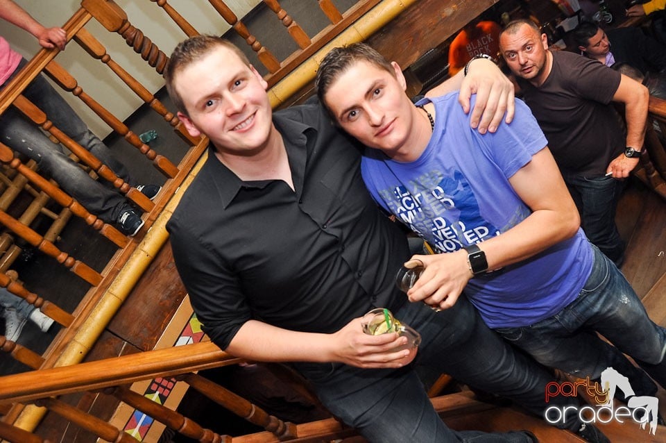 Petrecere de Paşti în Zulu Caffe, Zulu Caffe