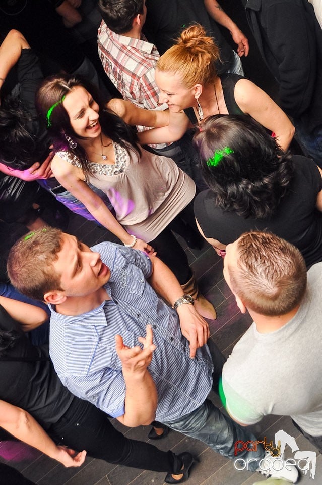 Petrecere de Paşti în Zulu Caffe, Zulu Caffe