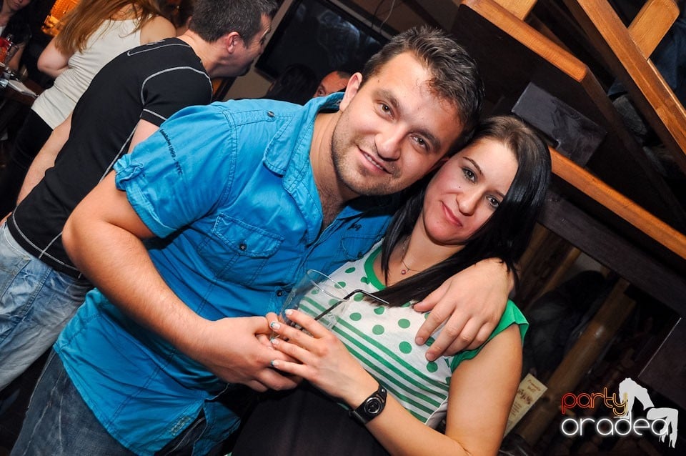 Petrecere de Paşti în Zulu Caffe, Zulu Caffe