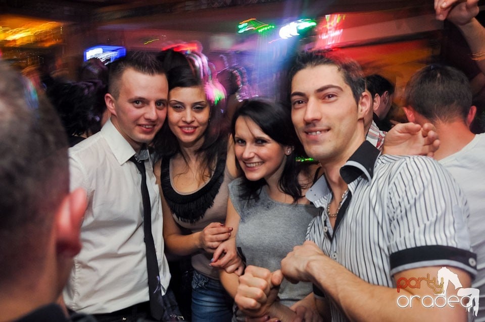 Petrecere de Paşti în Zulu Caffe, Zulu Caffe