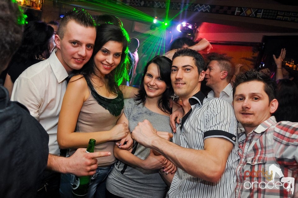 Petrecere de Paşti în Zulu Caffe, Zulu Caffe