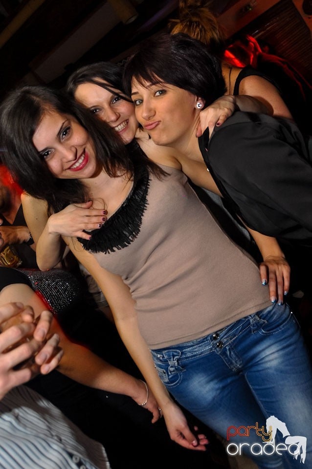 Petrecere de Paşti în Zulu Caffe, Zulu Caffe