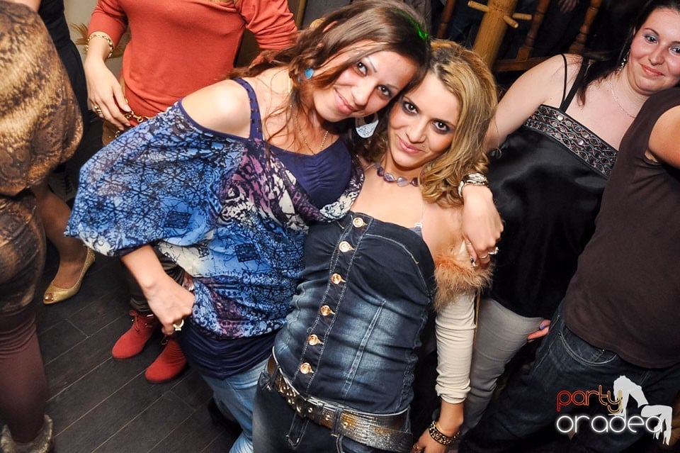 Petrecere de Paşti în Zulu Caffe, Zulu Caffe