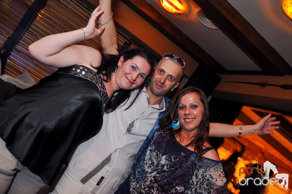 Petrecere de Paşti în Zulu Caffe, Zulu Caffe