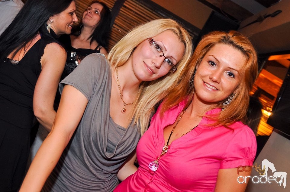 Petrecere de Paşti în Zulu Caffe, Zulu Caffe