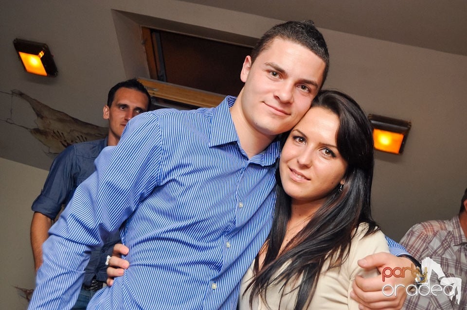 Petrecere de Paşti în Zulu Caffe, Zulu Caffe