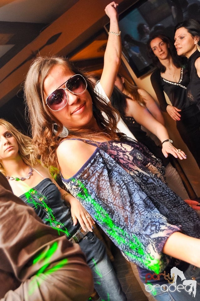 Petrecere de Paşti în Zulu Caffe, Zulu Caffe