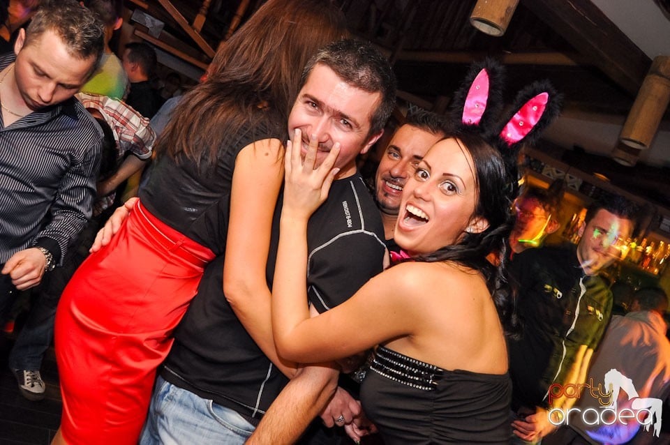 Petrecere de Paşti în Zulu Caffe, Zulu Caffe