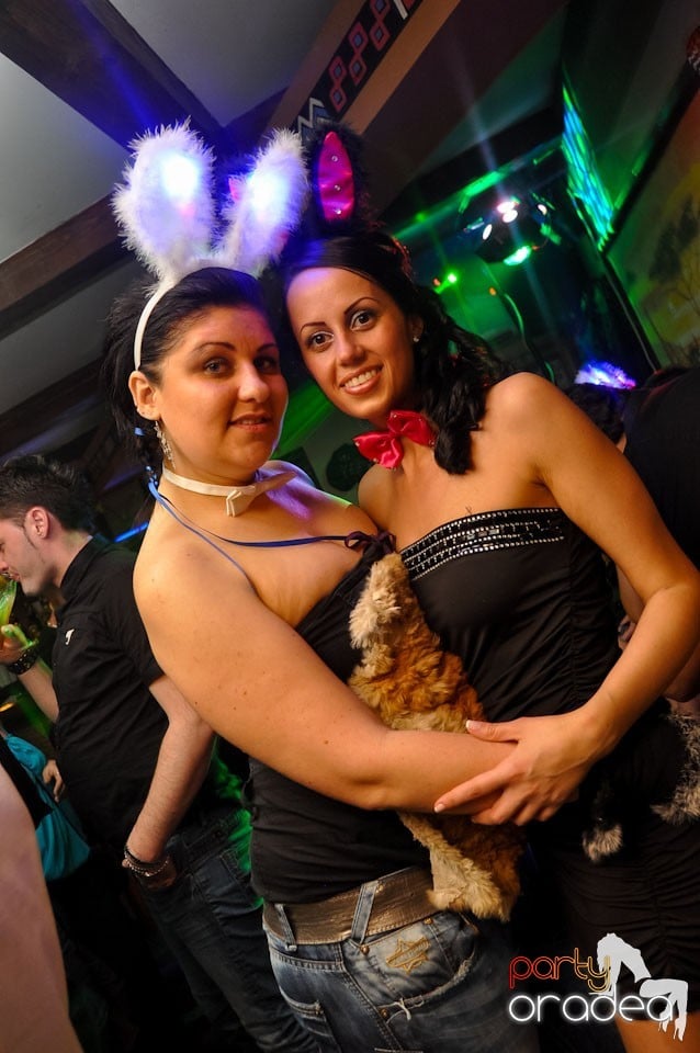 Petrecere de Paşti în Zulu Caffe, Zulu Caffe