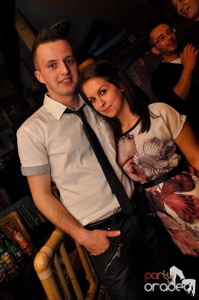 Petrecere de Paşti în Zulu Caffe, Zulu Caffe