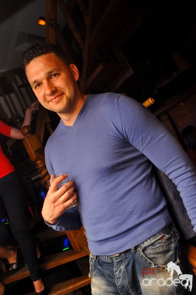 Petrecere de Paşti în Zulu Caffe, Zulu Caffe