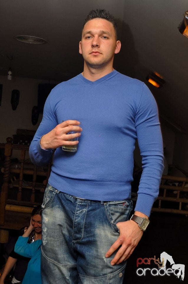 Petrecere de Paşti în Zulu Caffe, Zulu Caffe