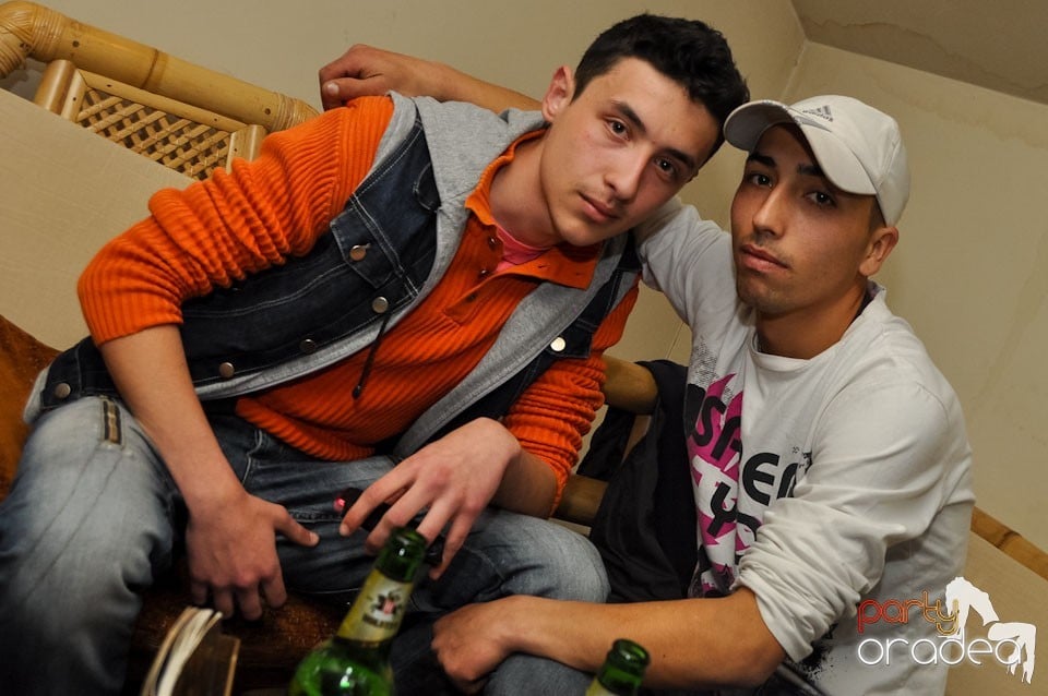 Petrecere de Paşti în Zulu Caffe, Zulu Caffe