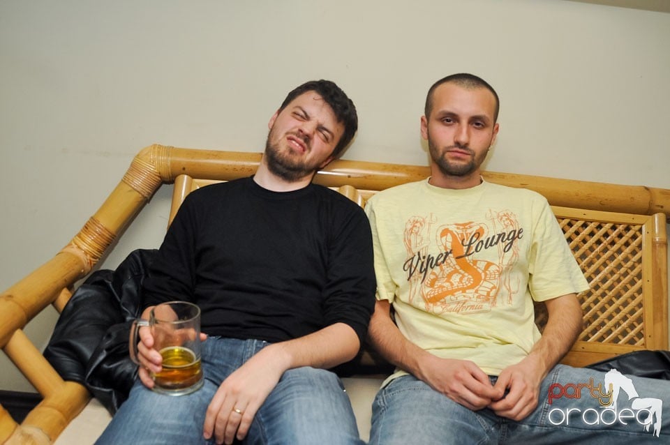 Petrecere de Paşti în Zulu Caffe, Zulu Caffe