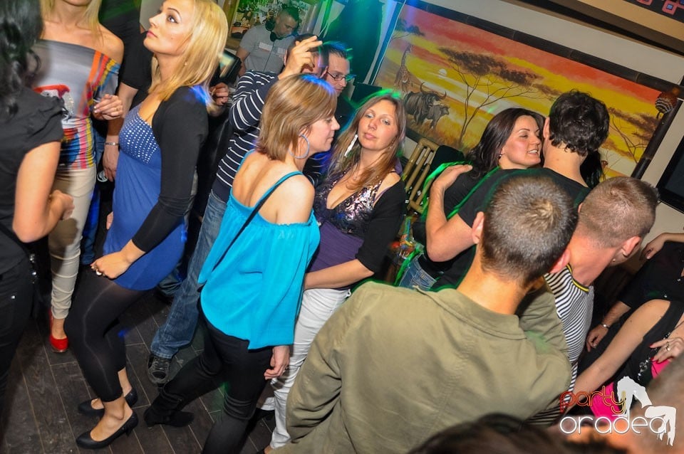 Petrecere de Paşti în Zulu Caffe, Zulu Caffe