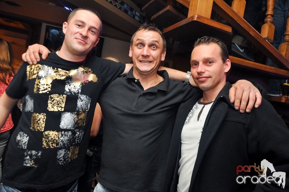 Petrecere de Paşti în Zulu Caffe, Zulu Caffe