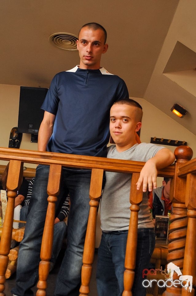 Petrecere de Paşti în Zulu Caffe, Zulu Caffe