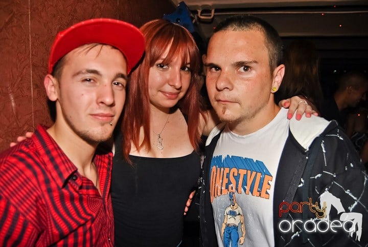 Petrecere de sfârşit de săptămână în Seven, 