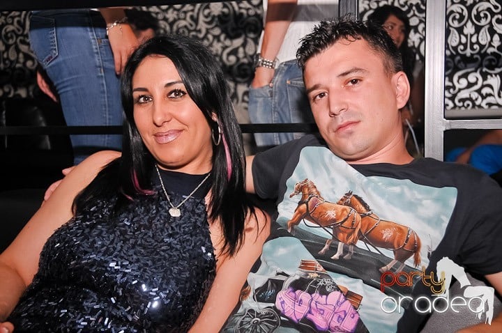 Petrecere de zile mari în Life Club, 