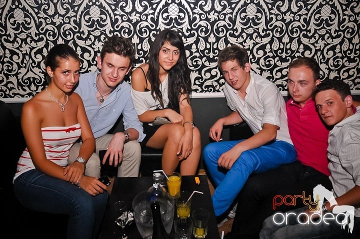 Petrecere de zile mari în Life Club, 