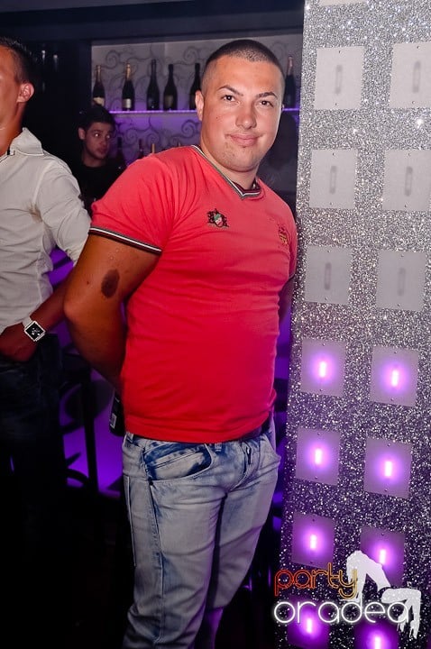 Petrecere de zile mari în Life Club, 