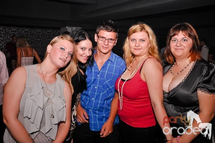 Petrecere de zile mari în Life Club, 