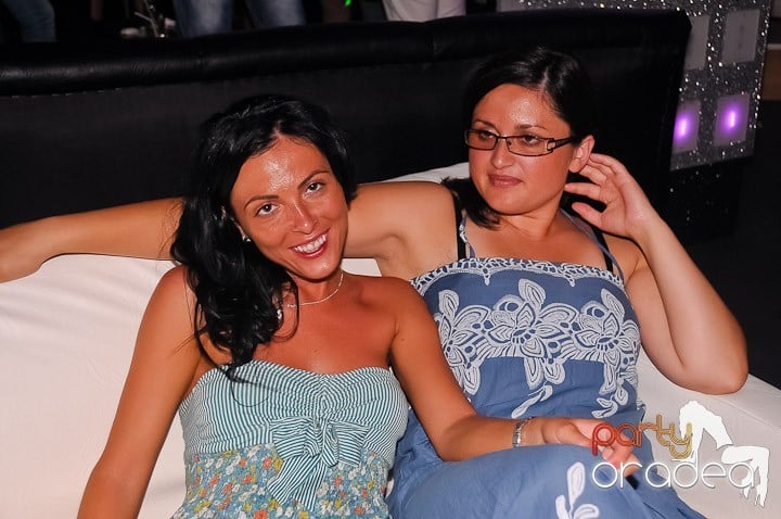 Petrecere de zile mari în Life Club, 