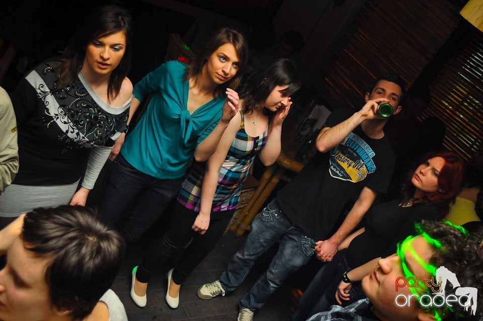 Petrecere de Ziua Femeii în Zulu Caffe, Zulu Caffe