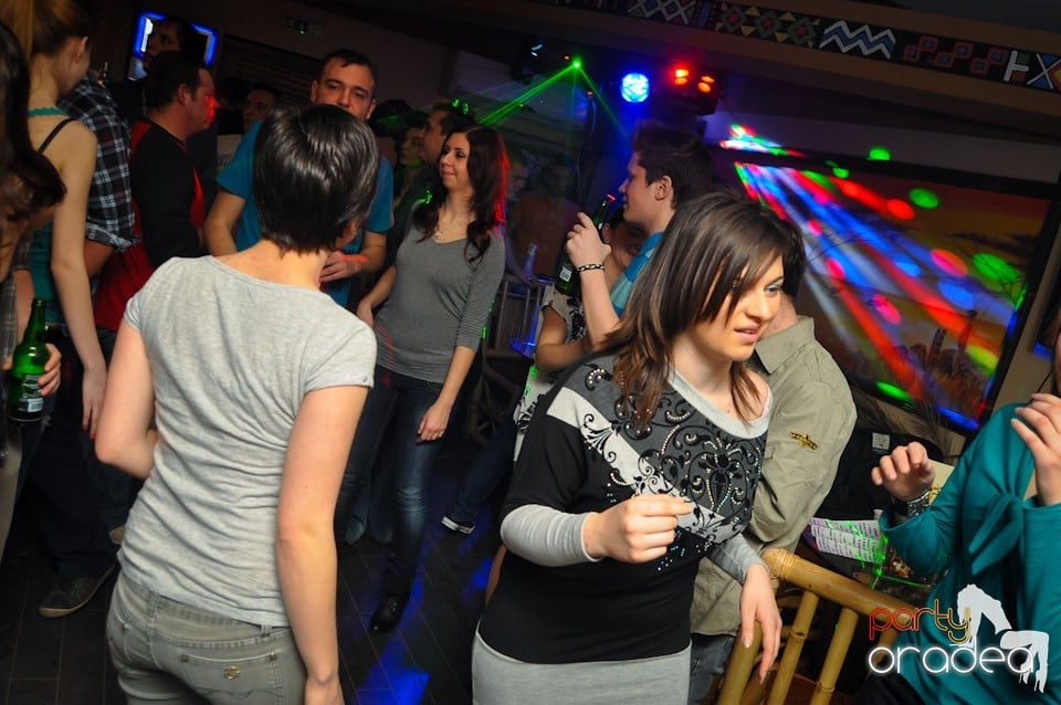 Petrecere de Ziua Femeii în Zulu Caffe, Zulu Caffe