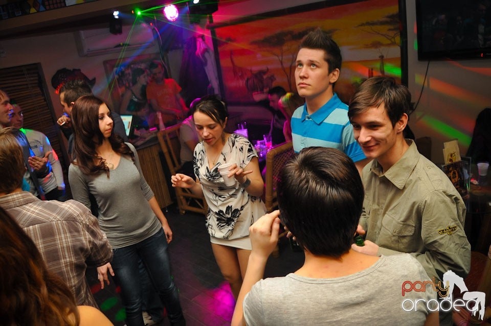 Petrecere de Ziua Femeii în Zulu Caffe, Zulu Caffe