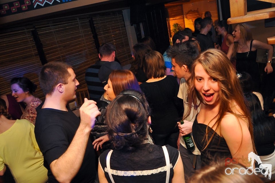 Petrecere de Ziua Femeii în Zulu Caffe, Zulu Caffe