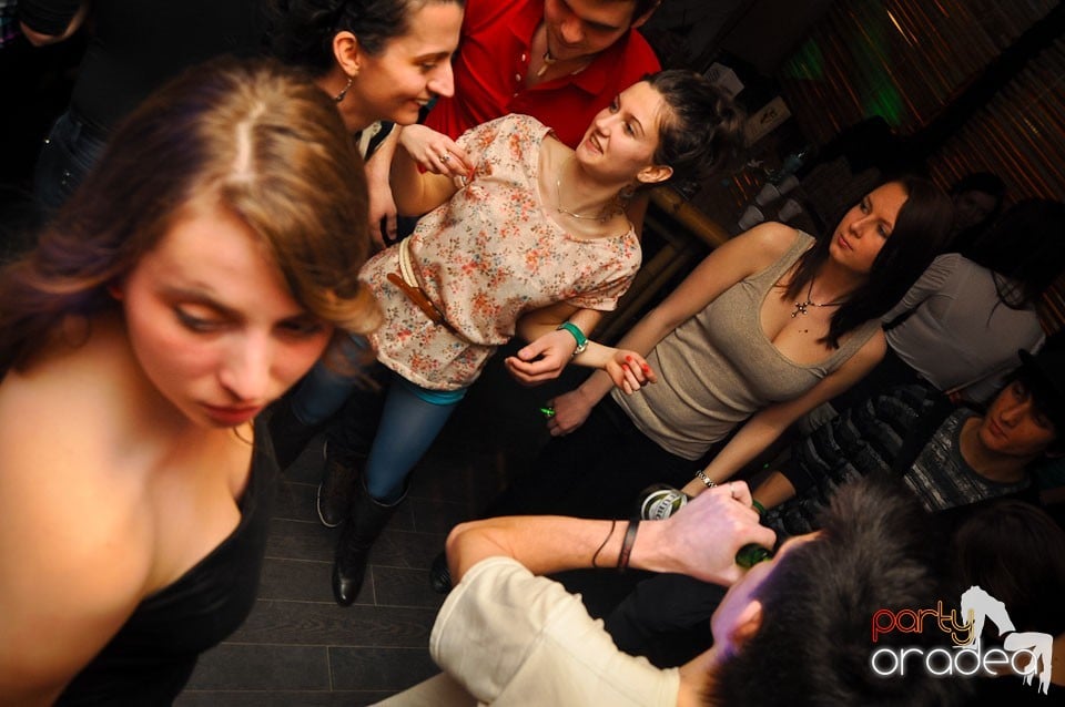 Petrecere de Ziua Femeii în Zulu Caffe, Zulu Caffe