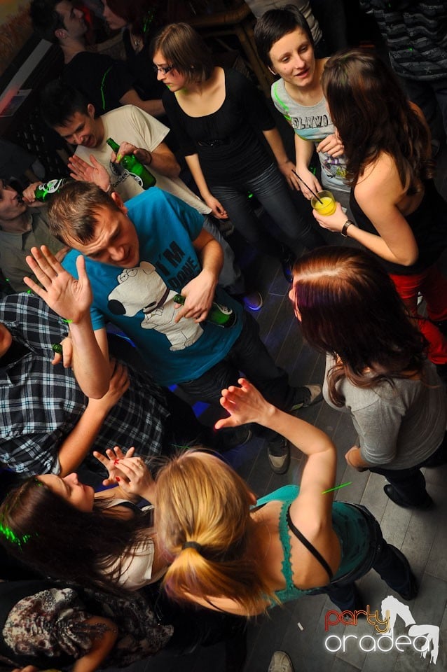 Petrecere de Ziua Femeii în Zulu Caffe, Zulu Caffe