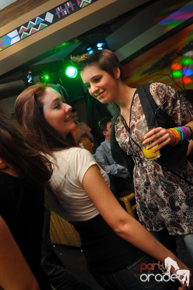 Petrecere de Ziua Femeii în Zulu Caffe, Zulu Caffe