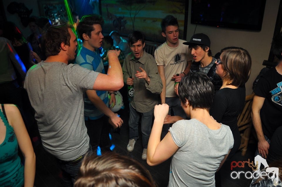 Petrecere de Ziua Femeii în Zulu Caffe, Zulu Caffe