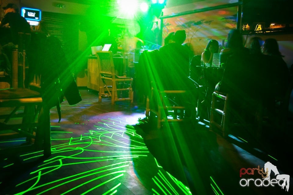 Petrecere de Ziua Femeii în Zulu Caffe, Zulu Caffe