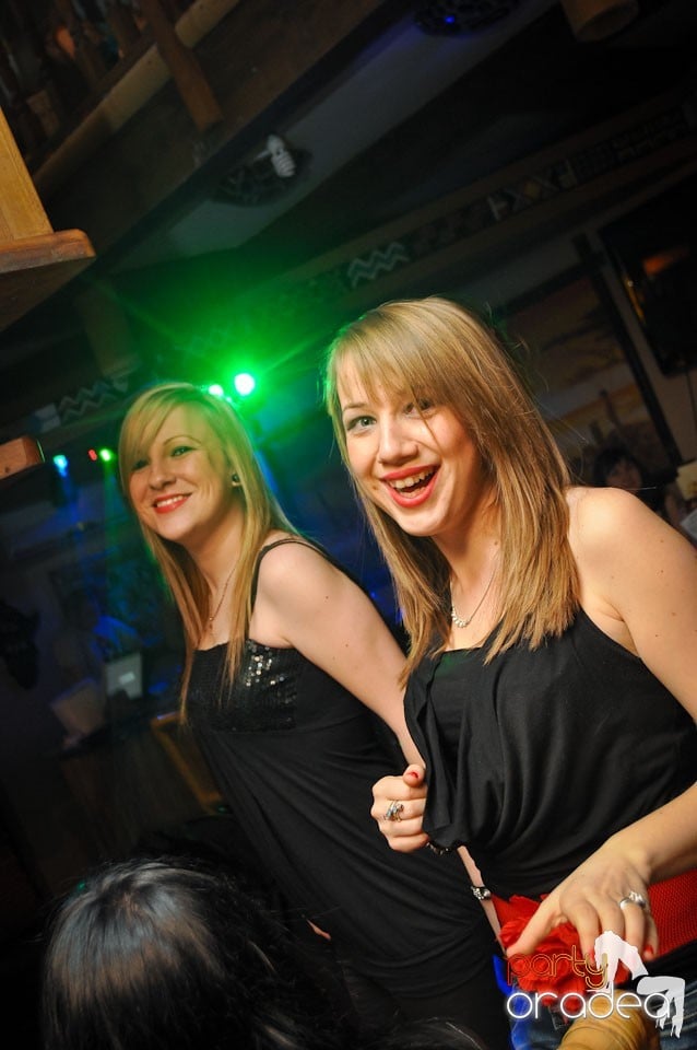 Petrecere de Ziua Femeii în Zulu Caffe, Zulu Caffe