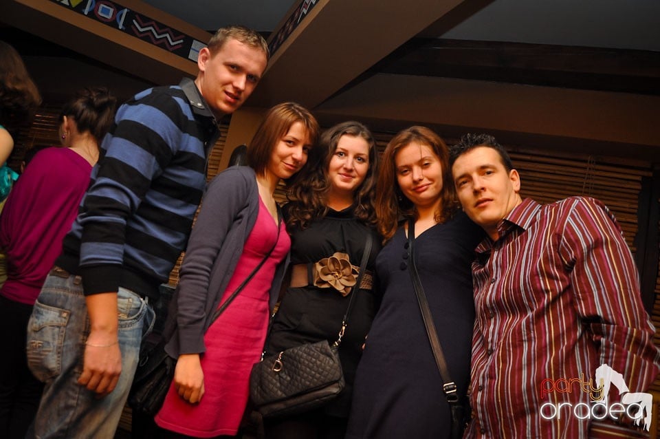 Petrecere de Ziua Femeii în Zulu Caffe, Zulu Caffe