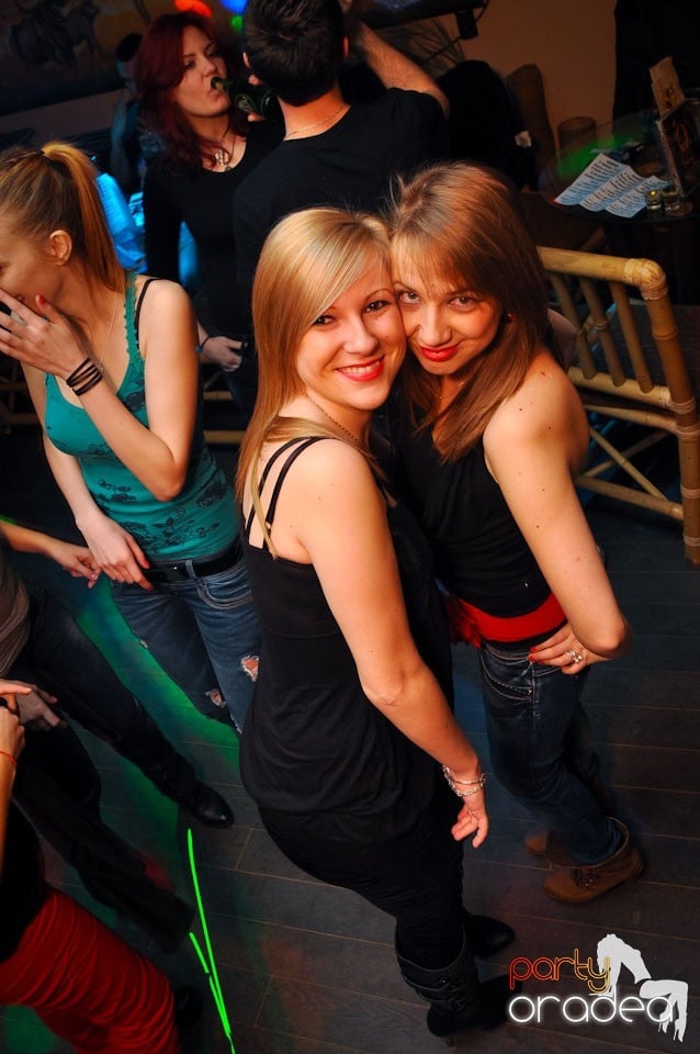 Petrecere de Ziua Femeii în Zulu Caffe, Zulu Caffe