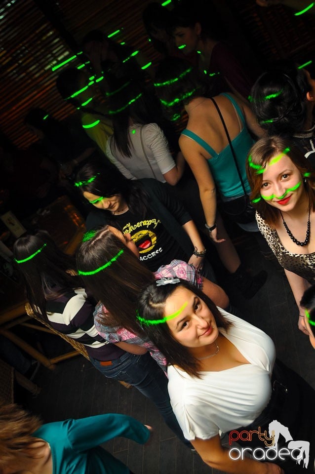 Petrecere de Ziua Femeii în Zulu Caffe, Zulu Caffe