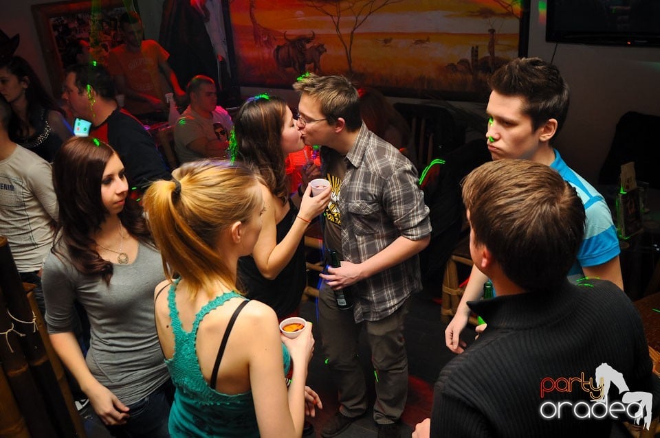 Petrecere de Ziua Femeii în Zulu Caffe, Zulu Caffe