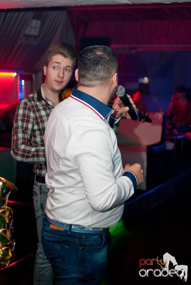 Petrecere în Club Diamonds, 