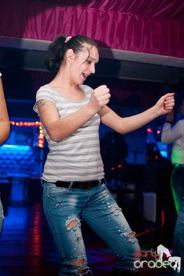 Petrecere în Club Diamonds, 