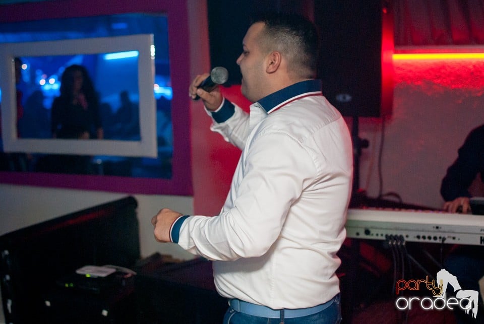 Petrecere în Club Diamonds, 