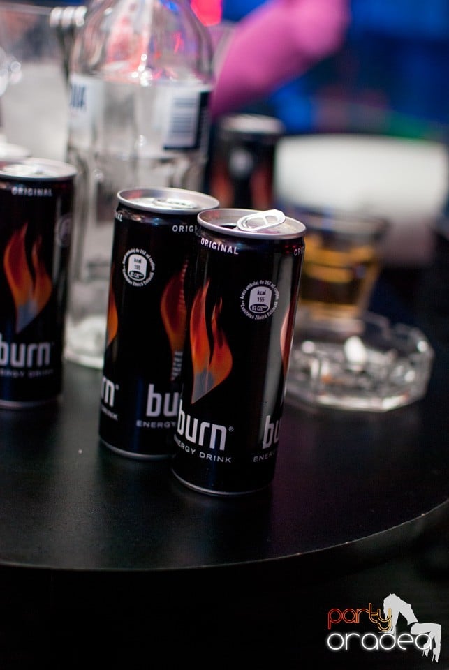 Petrecere în Club Diamonds, 