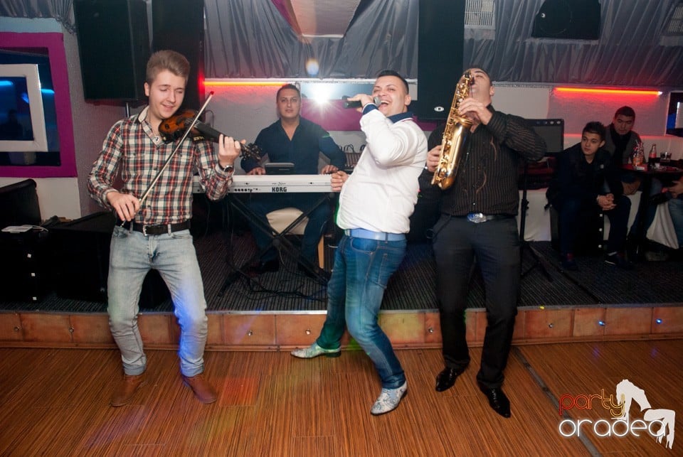 Petrecere în Club Diamonds, 