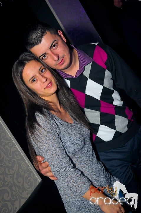 Petrecere în Club Life, 